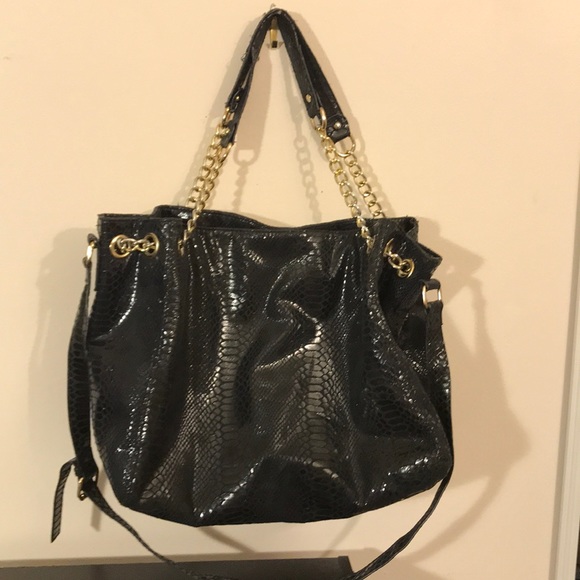 Michael Kors Handbags - $130 OBO ⬇️ Michael Kors Hobo Bag